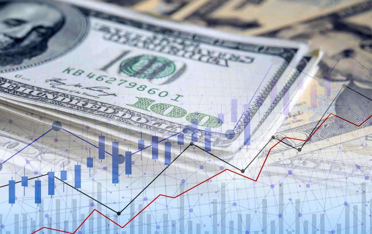 Долар стабільний, євро додає в ціні: який курс в обмінниках та банках на 26 лютого