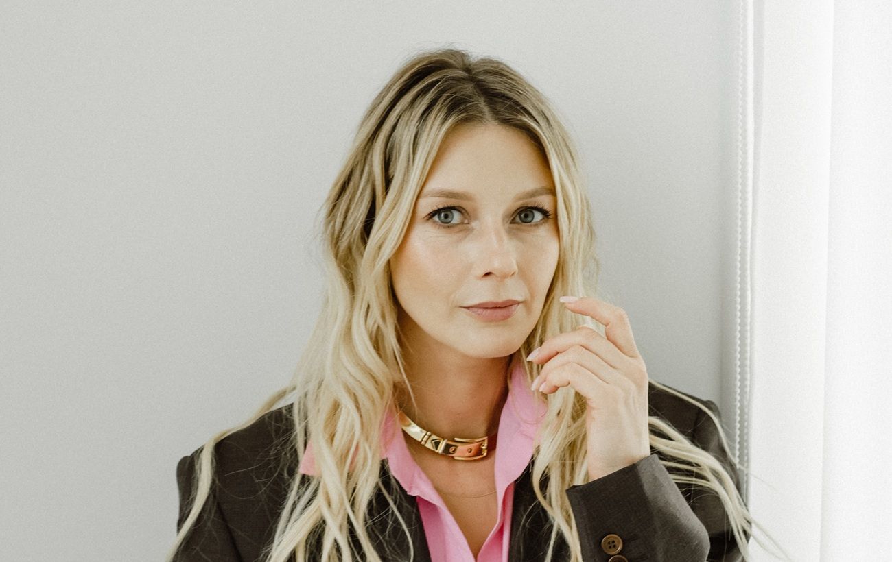 "Розквітає серед руїн". Акторка Грєшнова про рідний Харків, скандали та заробітки під час війни