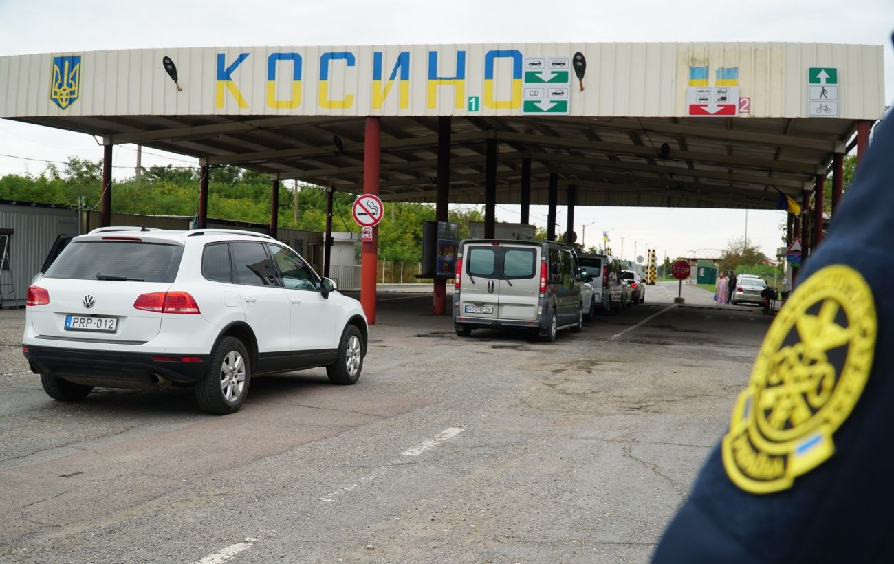 Популярний пункт пропуску на кордоні з Угорщиною закриють на два дні