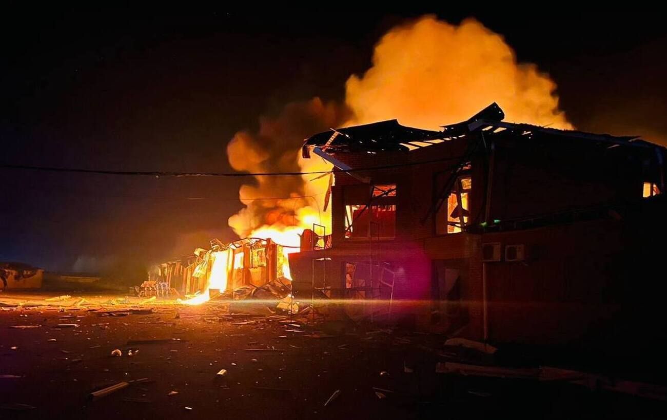 Четверо загиблих та десяток поранених: поліція розповіла про наслідки атаки РФ на Київщину