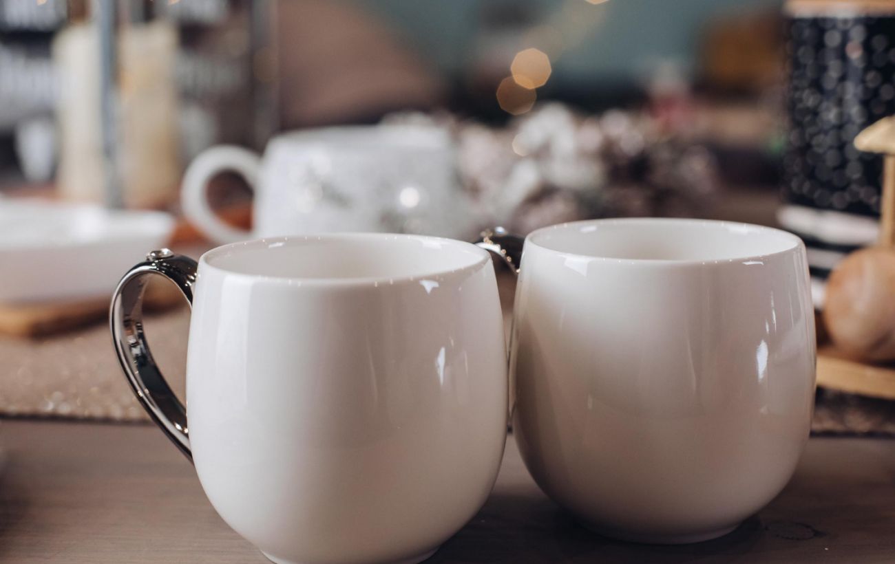 Усі помиляються: як зберігати кружки, щоб вони довше служили
