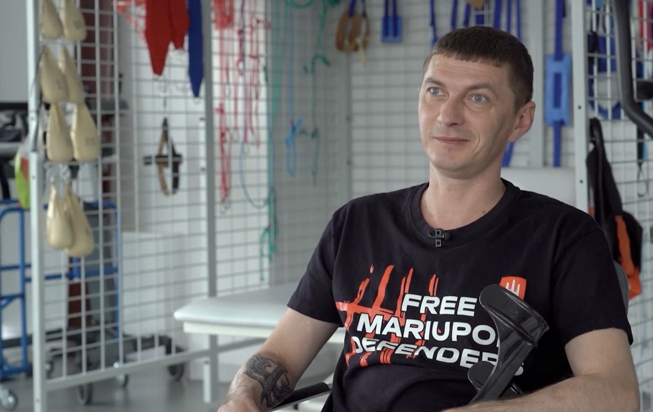 3 роки полону і травми: як "Серце Азовсталі" допомагає оборонцю Маріуполя Артуру Глєбову