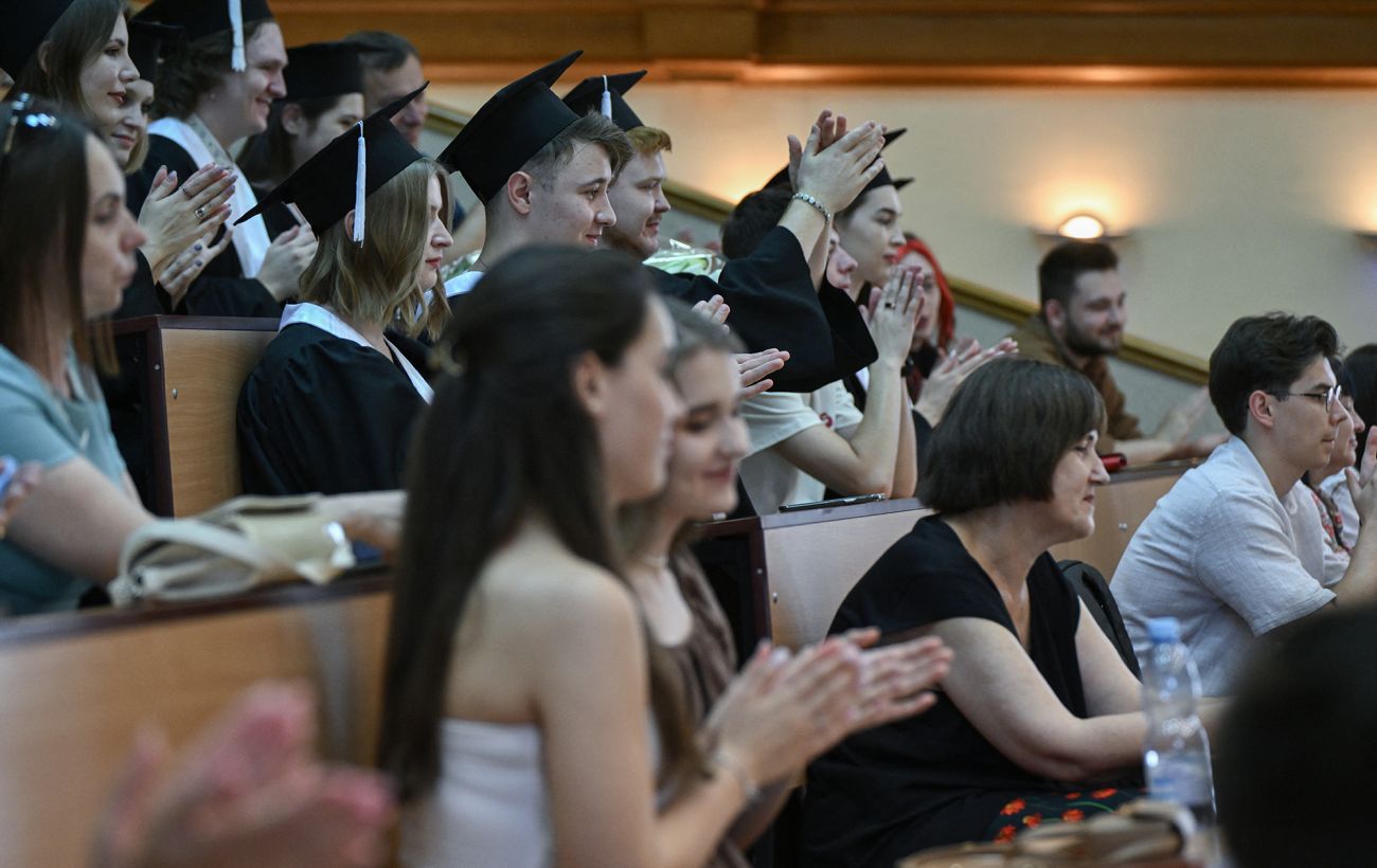 Чи зростуть ціни на контракт: у МОН зробили заяву щодо вартості навчання у вишах