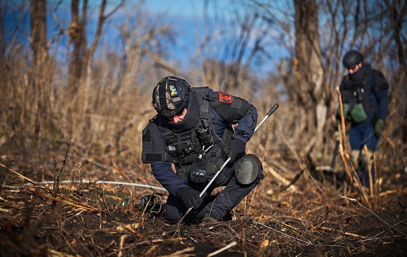 Розмінування Херсонщини: викрито схему розкрадання понад 6 млн гривень