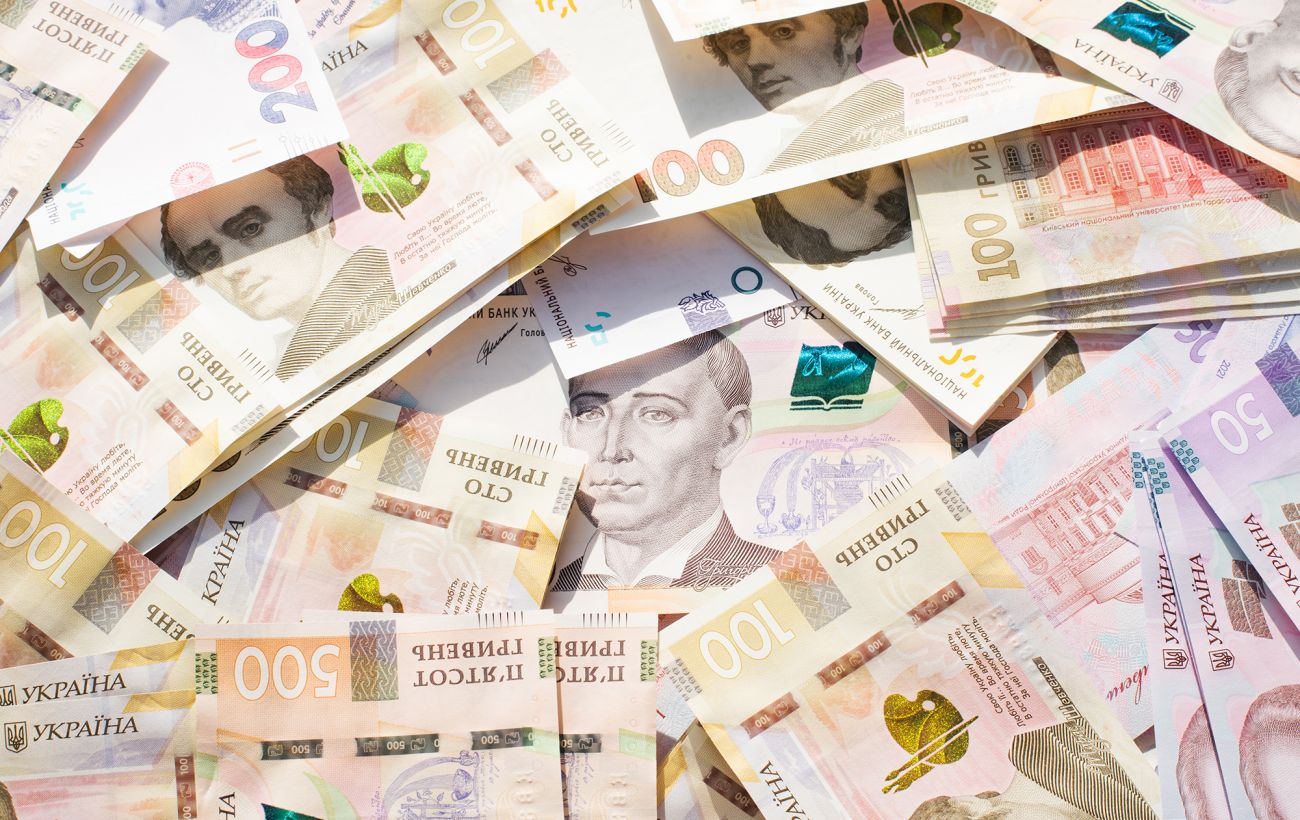 Росіяни скидають на Сумщині "небезпечні гроші": що робити мешканцям