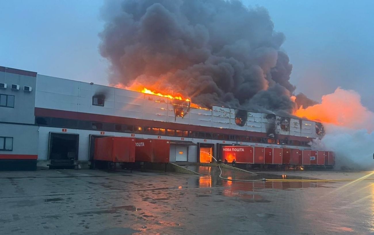 "Посилка знищена": у НП розповіли, як і кому повертають гроші після російських атак