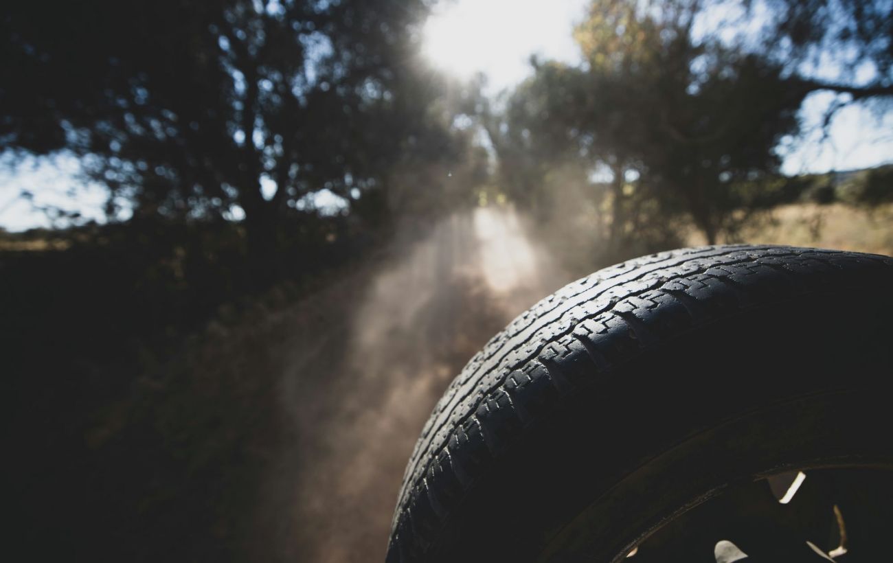Чи штрафують за "зимову" гуму влітку: нюанси із законом, ДТП та страховкою