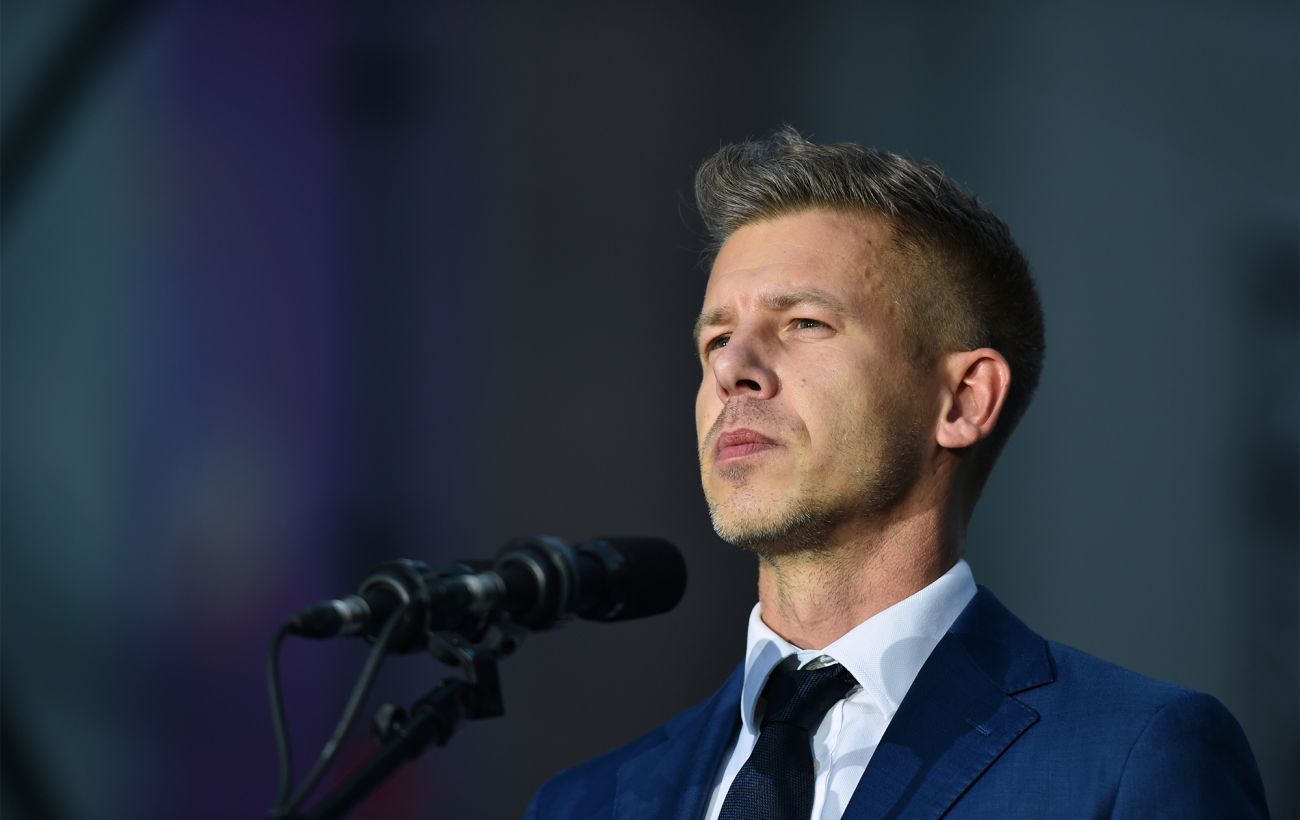 Кінець епохи Орбана: Мадяр здобуває розгромну перемогу на виборах