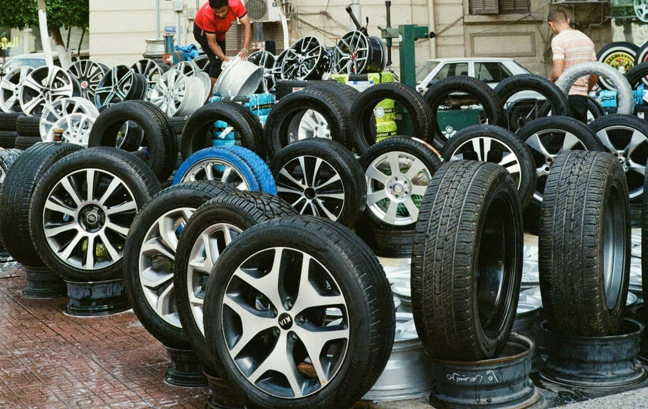 Одна гума на всі сезони: чи можна не міняти шини через потепління в Україні