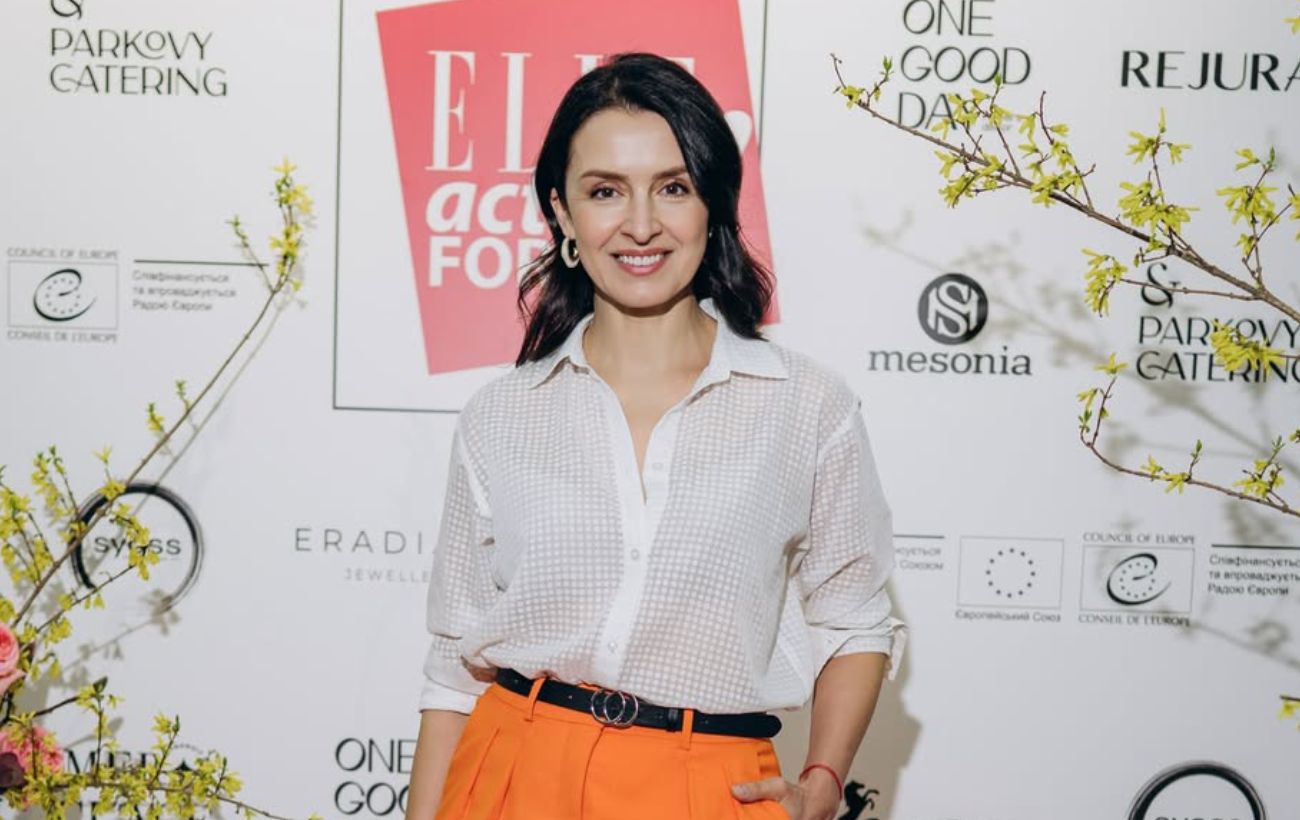 Валентина Хамайко задала модний тренд весни: образ, який легко повторити