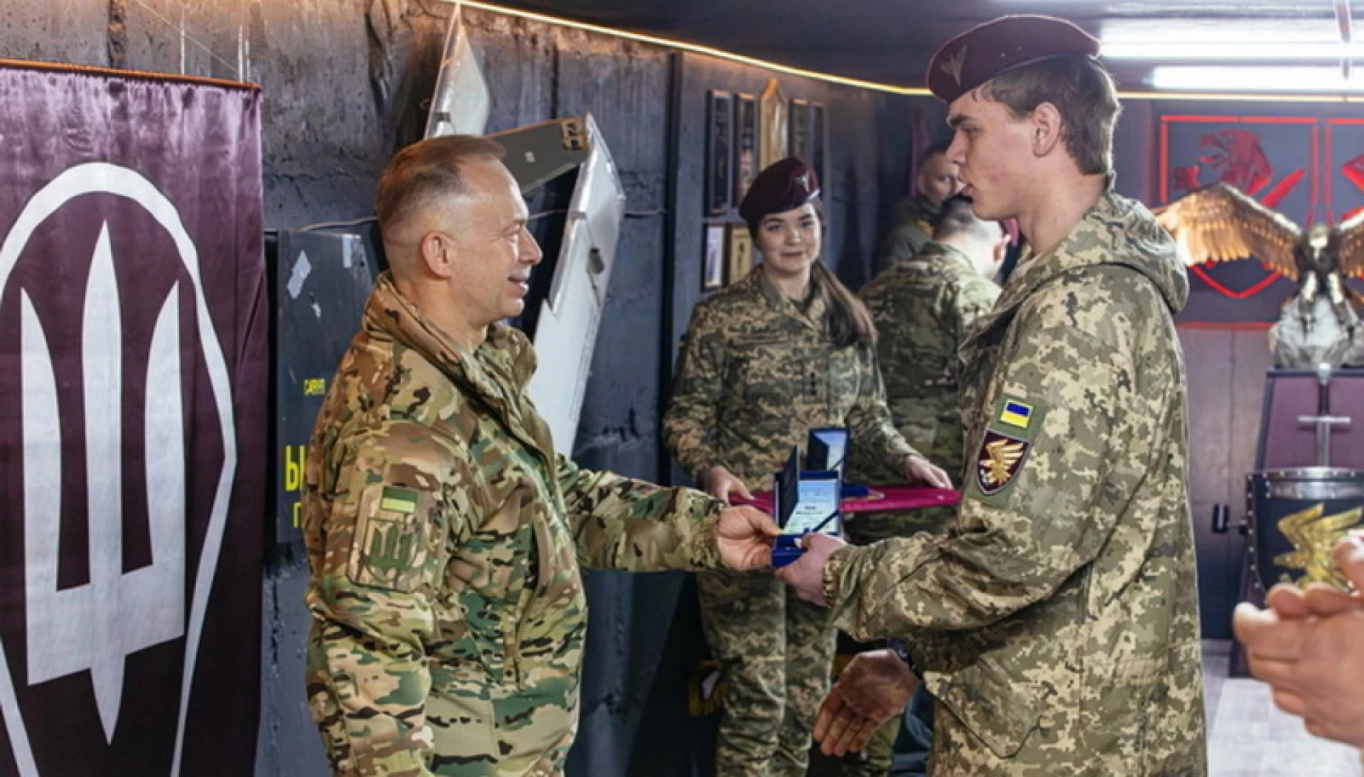 Молодий десантник з Вінниччини отримав відзнаку Головнокомандувача ЗСУ