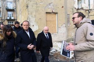 “Настав час для всього Заходу повірити у власну силу”: Туск у Львові зробив важливу заяву про Україну
