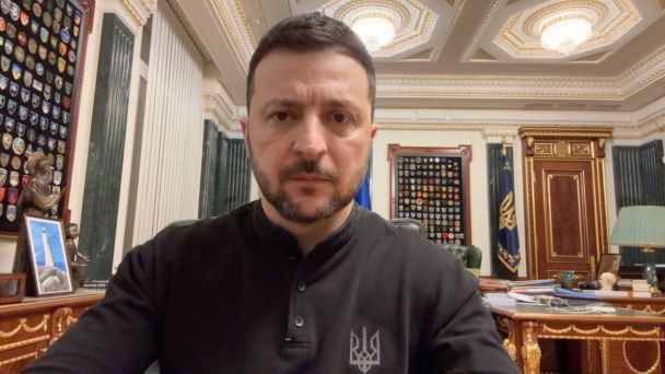 Зеленський відреагував на удари по Києву та Одесі: “Біснуваті з Шахедами та червоною кнопкою”