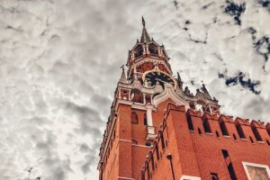 У РФ заявили, що знову сідають за стіл переговорів зі США: деталі