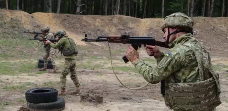 Контракт на 1 рік — твій шанс змінити все.